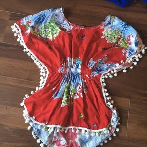 Cover up 2t-3t. Never used. No tags.